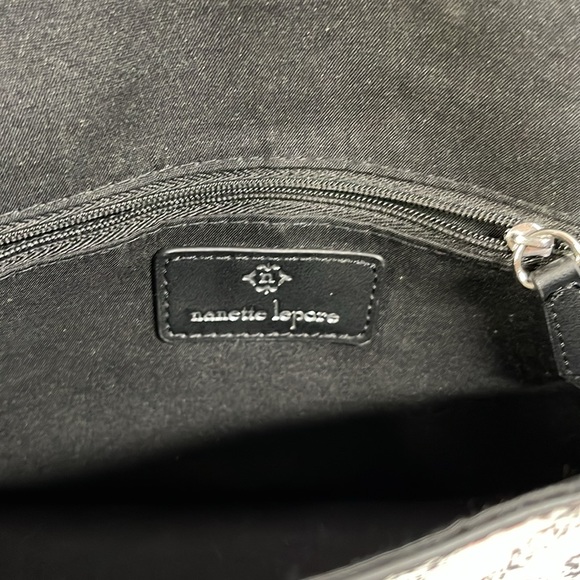 Nanette Lepore Floral crossbody bag, with Lock accent, snap closure - Picture 6 of 8